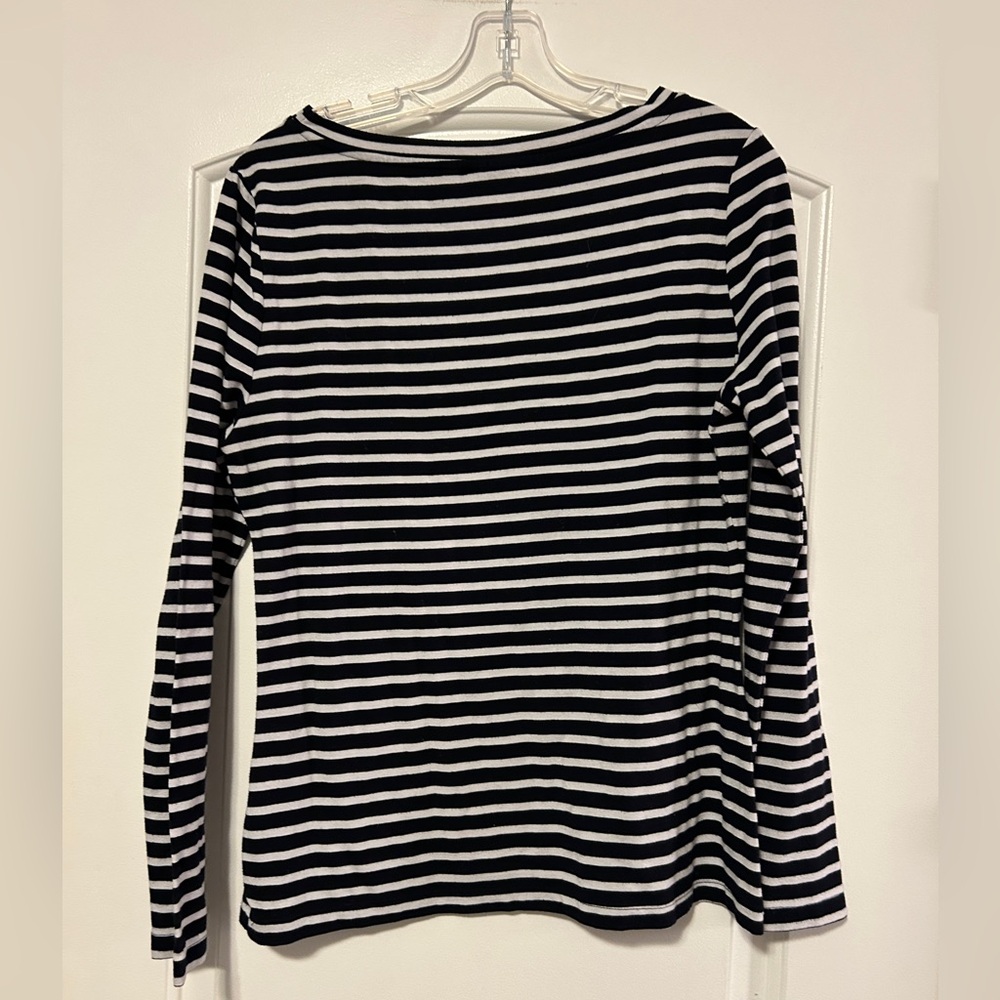 Striped Black and White Long Sleeve Top - US10